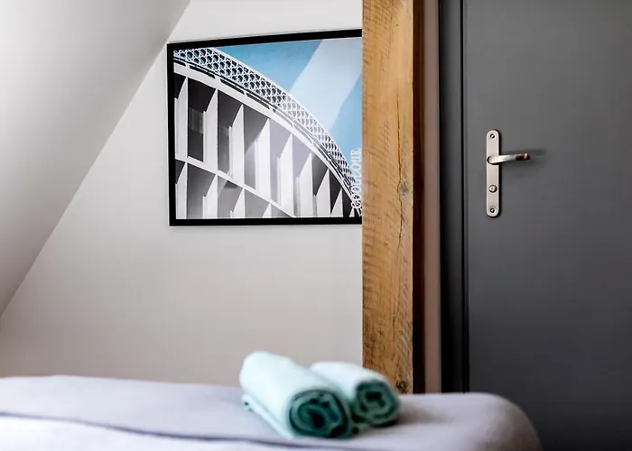 Апарт-отель Cooltour 3*