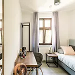 Cooltour Lägenhetshotell Poznań
