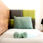 Lägenhetshotell Cooltour 3*