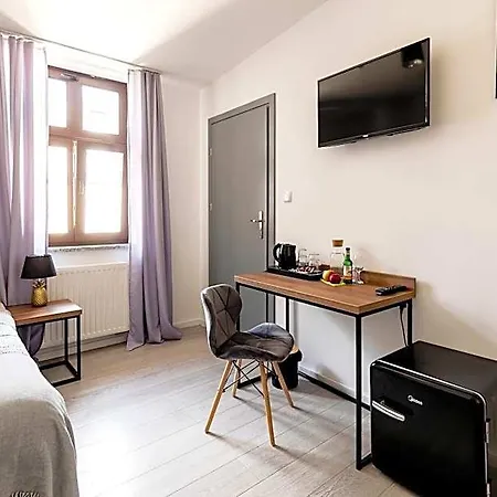 Cooltour 3* بوزنان