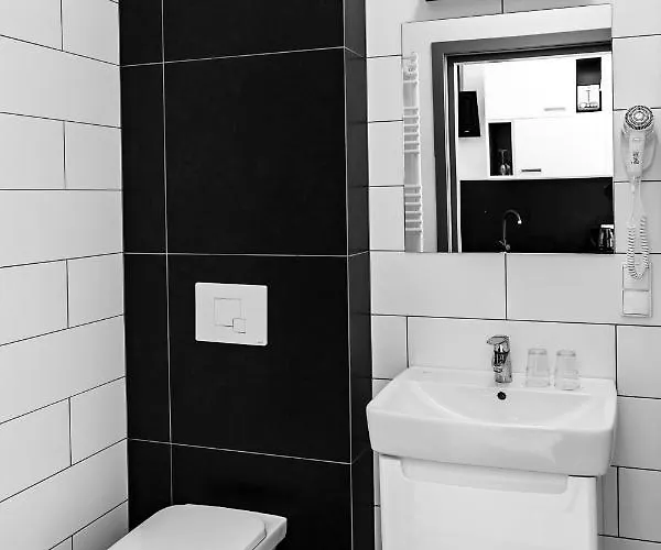 Aparthotel Cooltour 3*