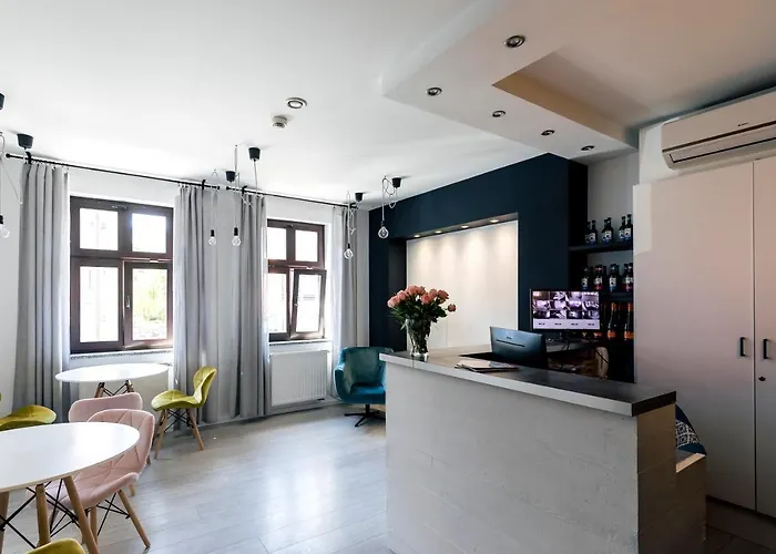 Cooltour 3* 포즈난